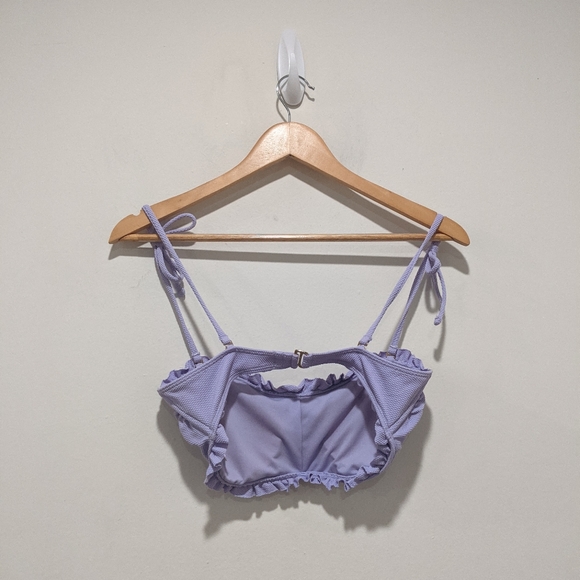 NEW Hollister Lilac Ruffled Hem Bikini Top - Picture 7 of 10